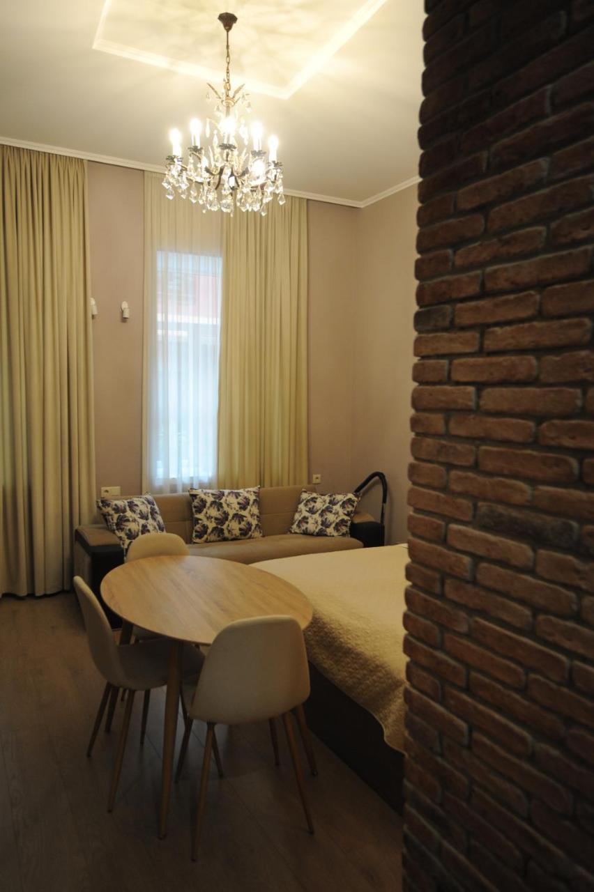 Old Tbilisi Metekhi One Room Exterior photo