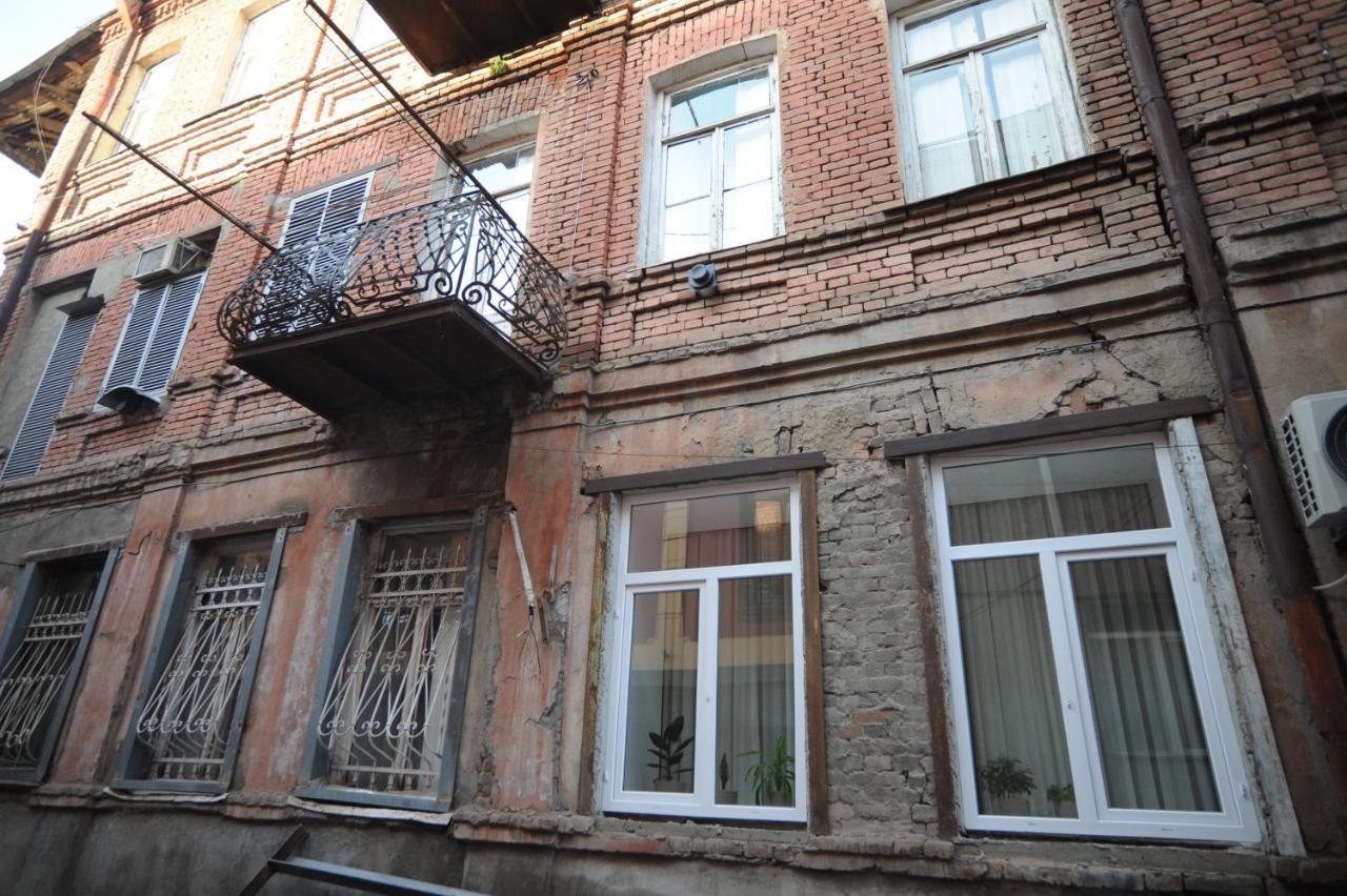 Old Tbilisi Metekhi One Room Exterior photo
